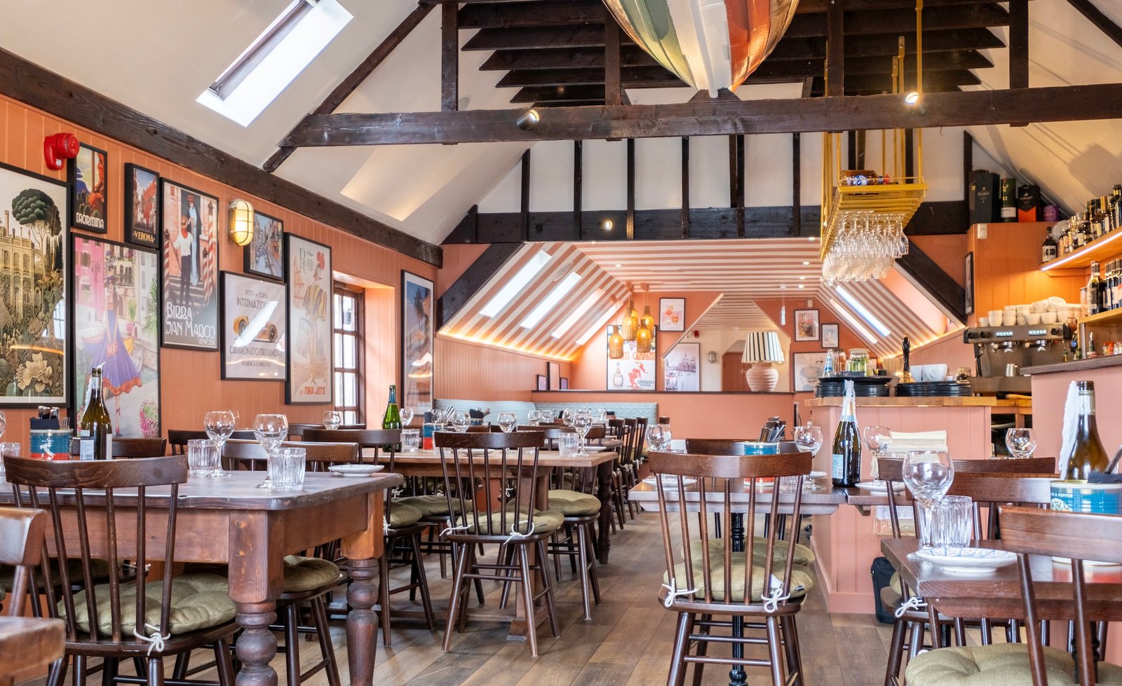 Salty's Yarmouth harbour view